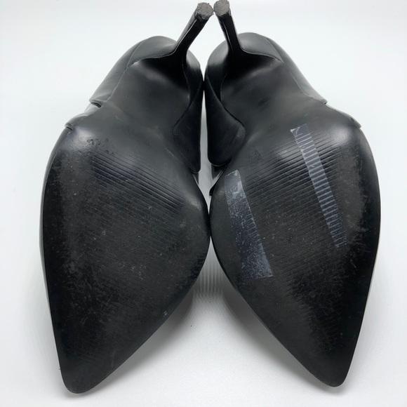 Steve Madden Clydee Leather Pump with Patent - Picture 8 of 8